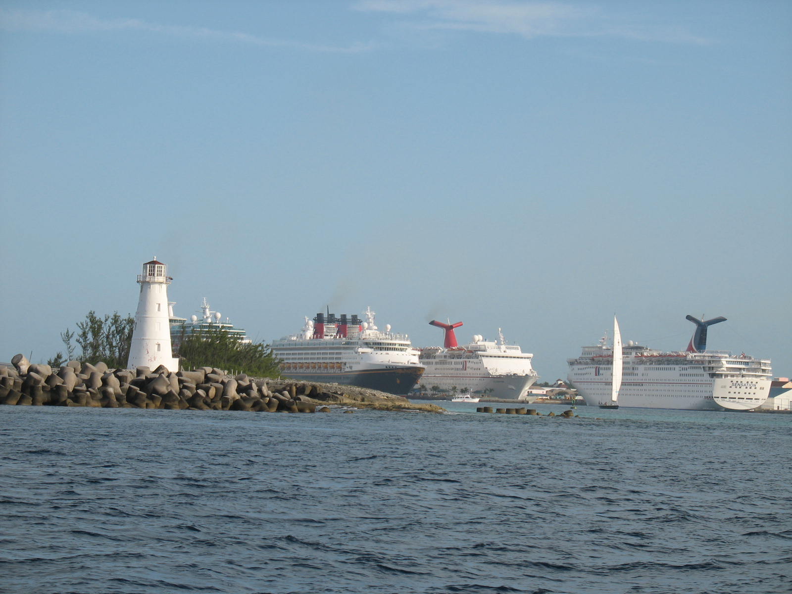 Nassau, Bahamas 1-3-2007